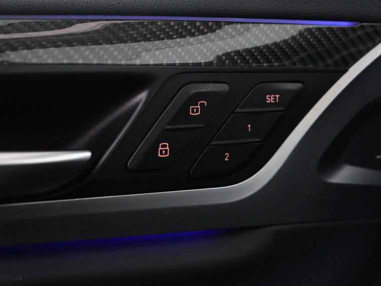 Vehicle Image 45