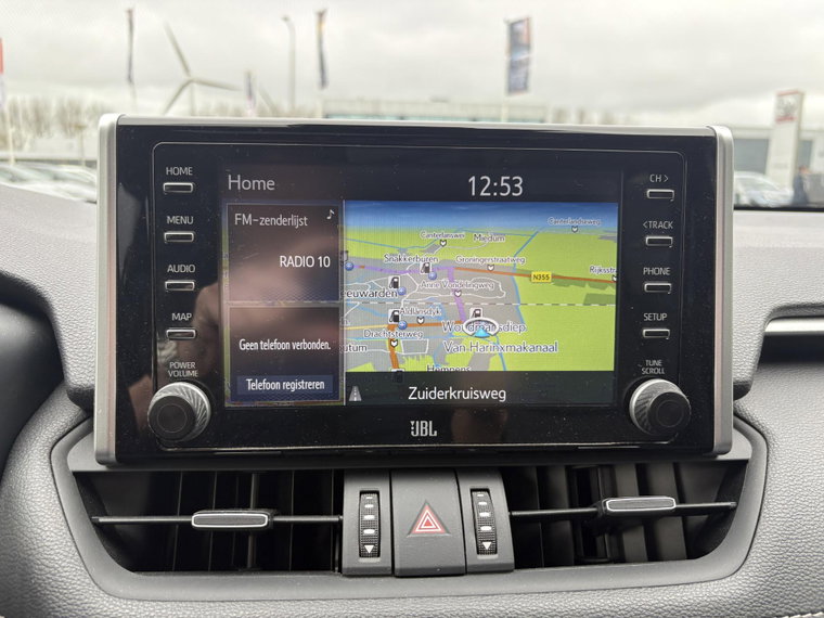 Vehicle Image 23