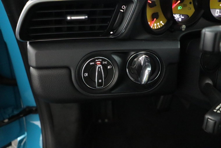 Vehicle Image 31