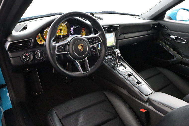 Vehicle Image 60