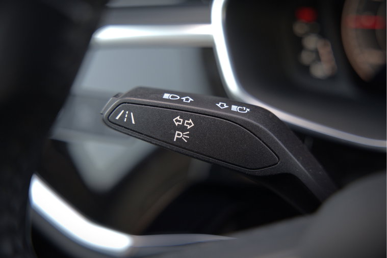 Vehicle Image 33
