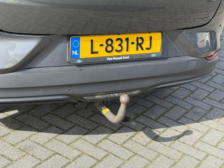 Vehicle Image 28