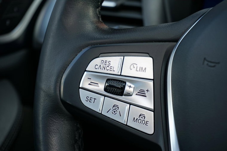 Vehicle Image 28