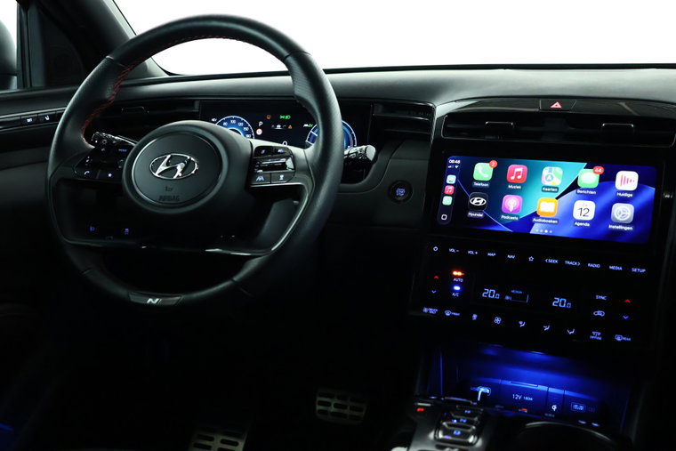 Vehicle Image 15