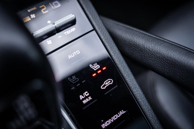 Vehicle Image 36