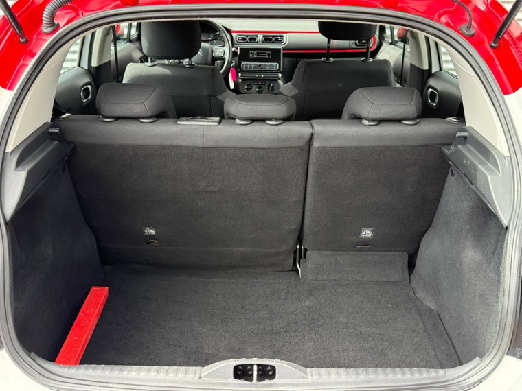Vehicle Image 20