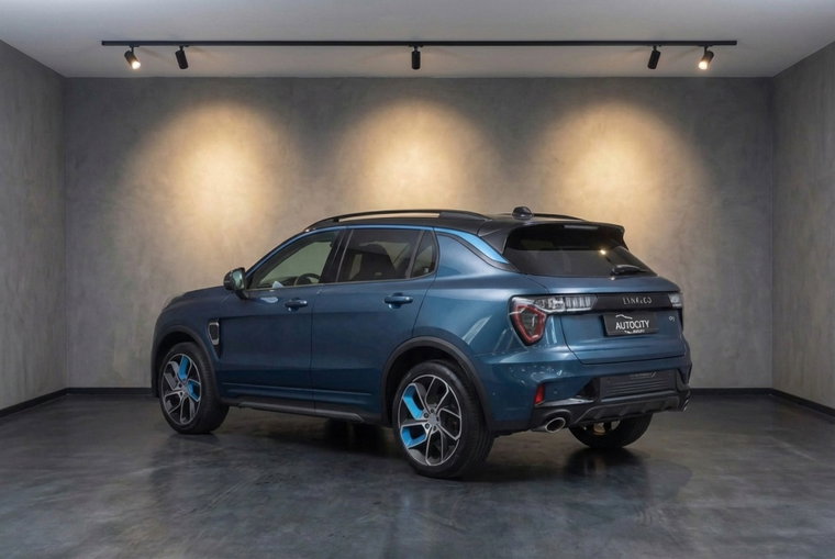 Vehicle Image 3