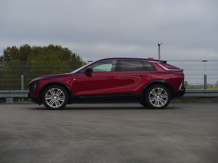 Vehicle Image 4