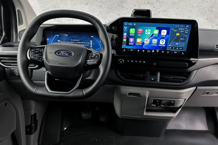 Vehicle Image 25