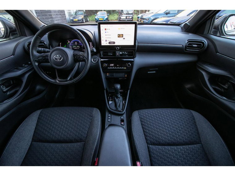 Vehicle Image 14