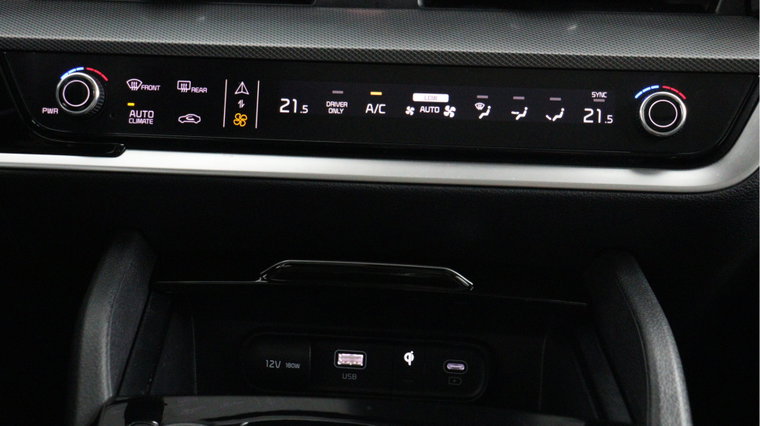 Vehicle Image 27