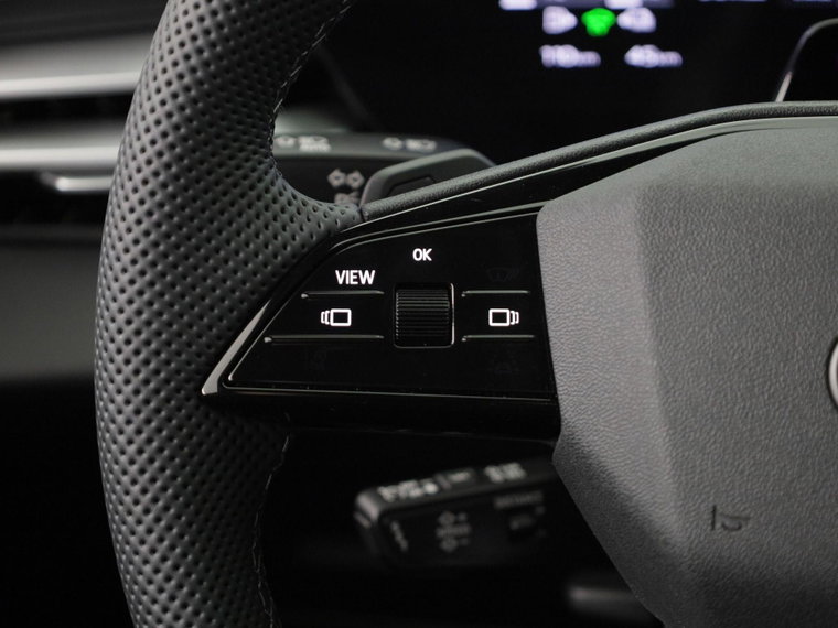 Vehicle Image 27