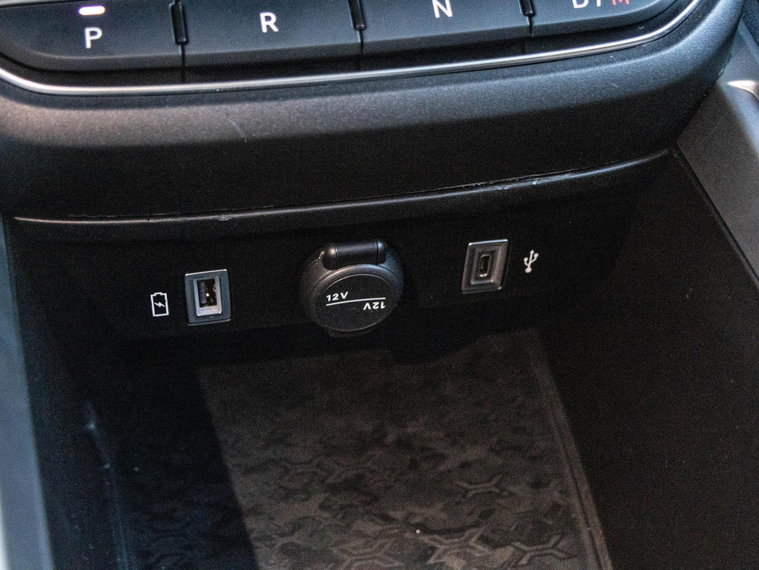 Vehicle Image 26