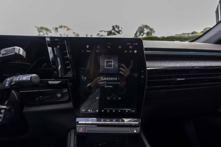 Vehicle Image 30