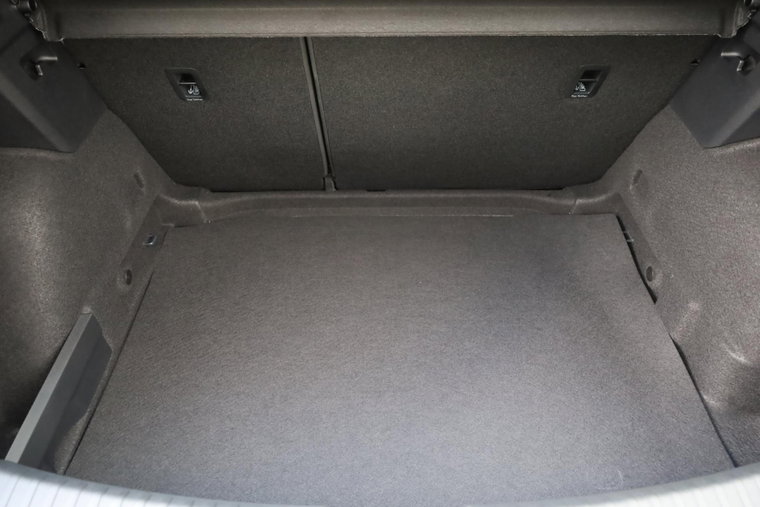 Vehicle Image 37
