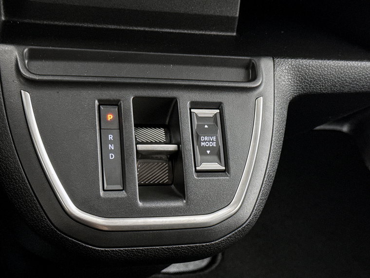 Vehicle Image 22