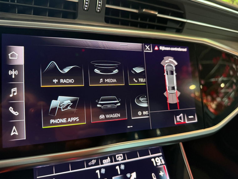 Vehicle Image 31