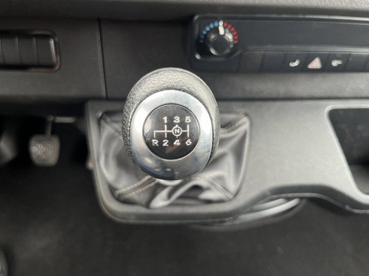 Vehicle Image 26