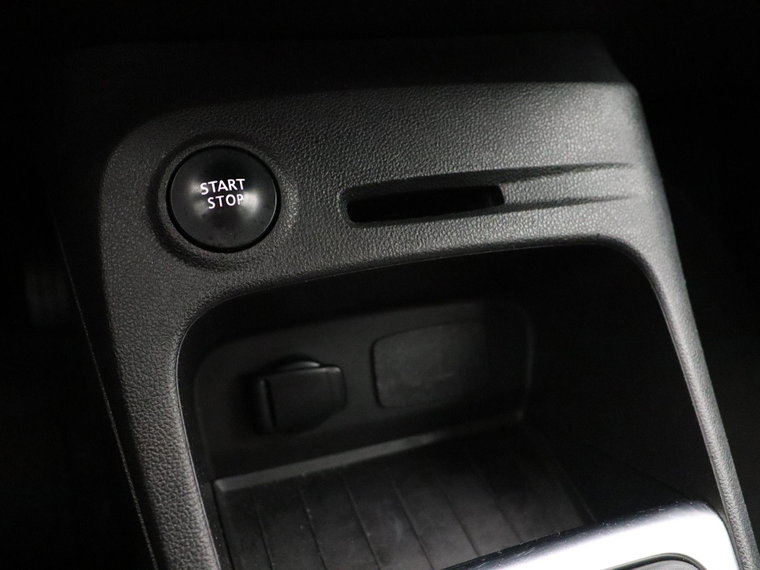Vehicle Image 28