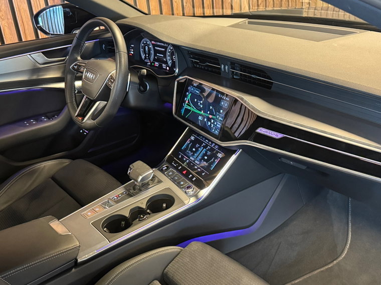Vehicle Image 19