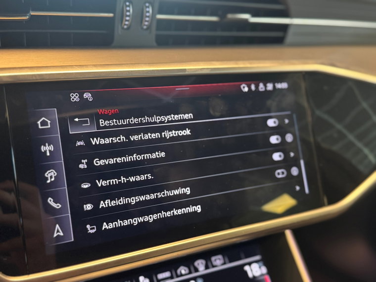 Vehicle Image 30