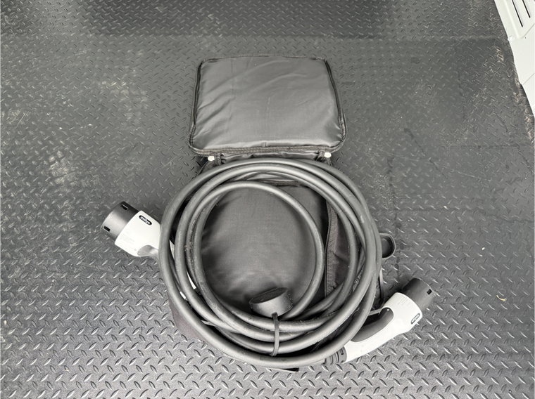 Vehicle Image 33