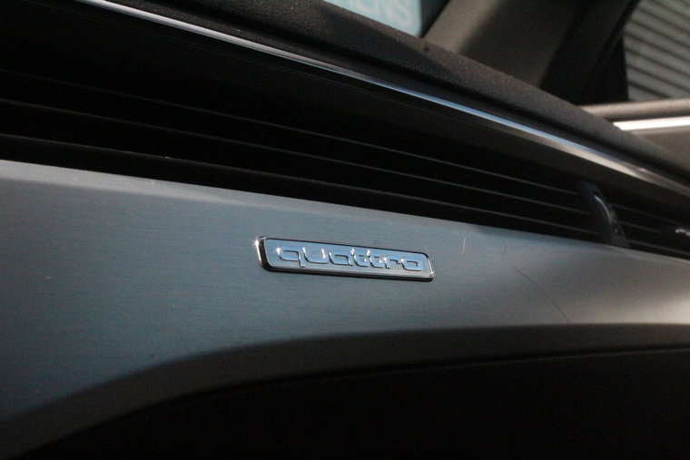 Vehicle Image 27