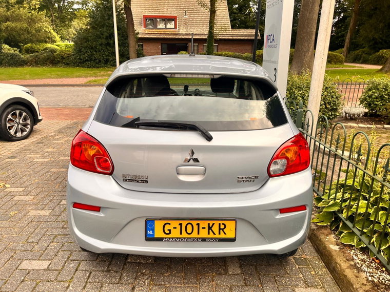 Vehicle Image 28