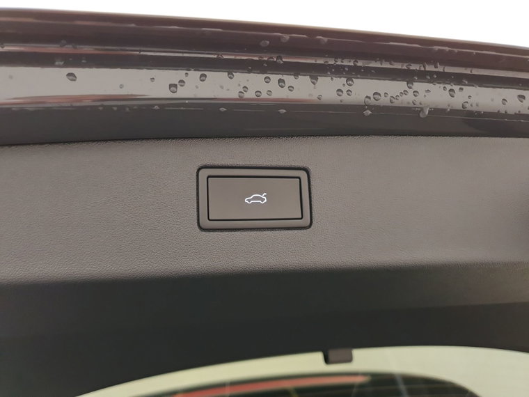 Vehicle Image 27