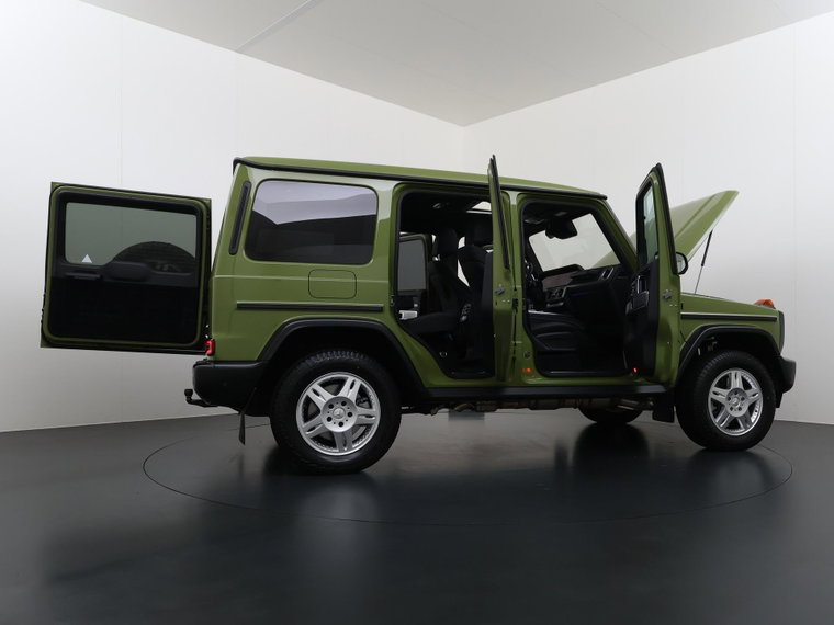 Vehicle Image 17