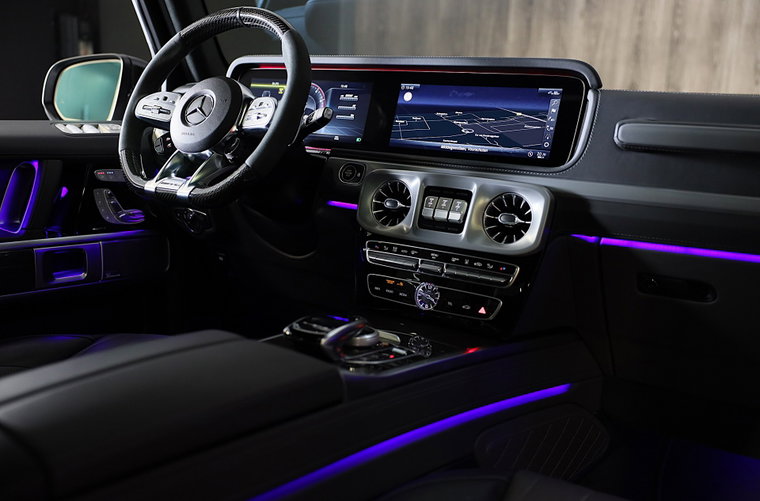Vehicle Image 6