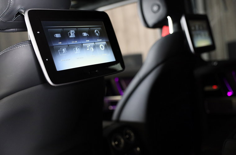 Vehicle Image 11