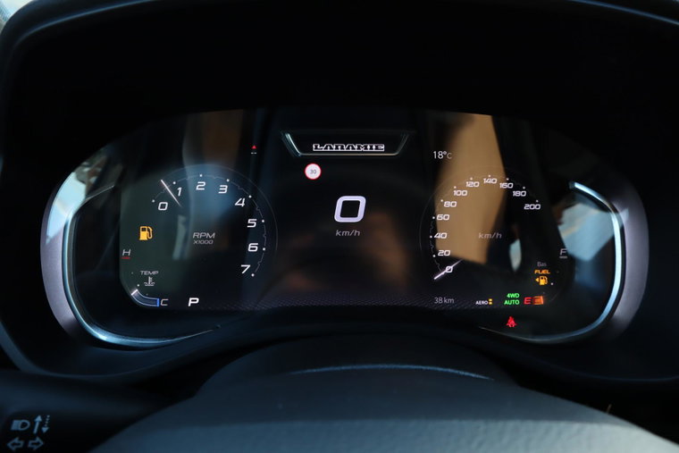 Vehicle Image 9