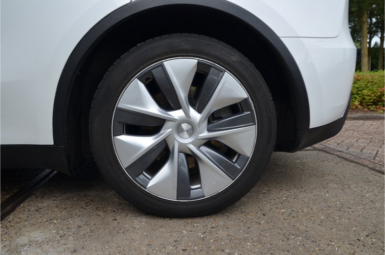 Vehicle Image 36