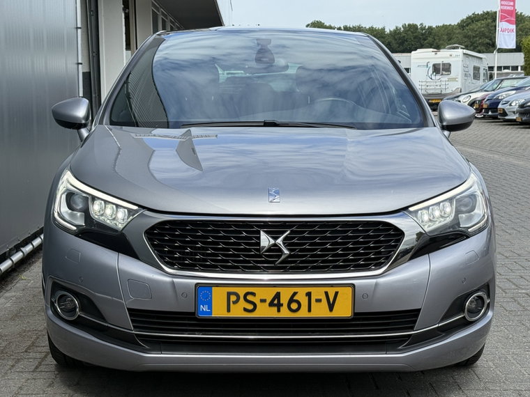 Vehicle Image 26