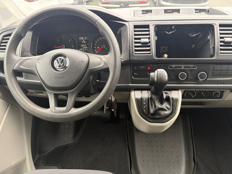 Vehicle Image 28