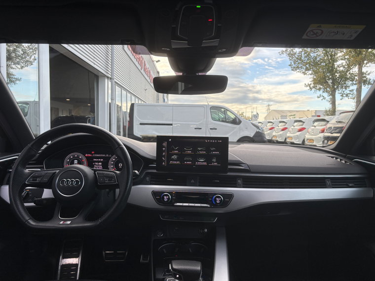 Vehicle Image 17