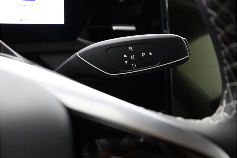 Vehicle Image 28