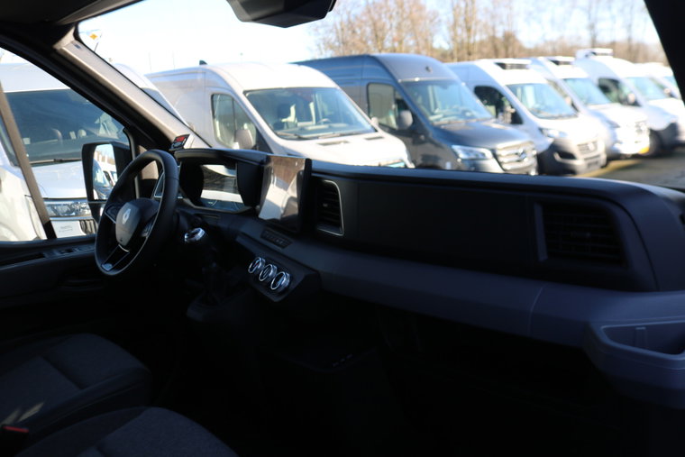 Vehicle Image 36