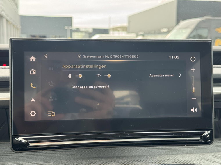 Vehicle Image 37