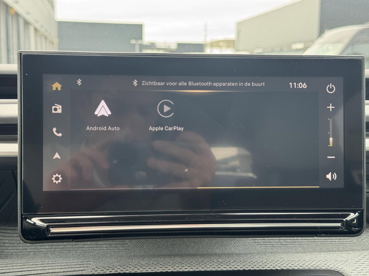 Vehicle Image 39