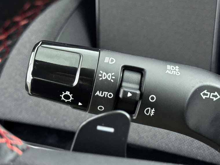 Vehicle Image 26