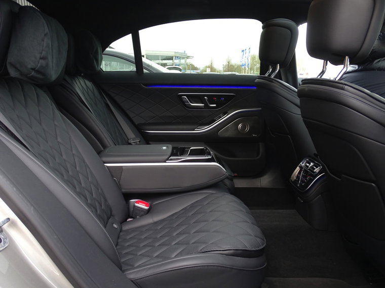 Vehicle Image 31