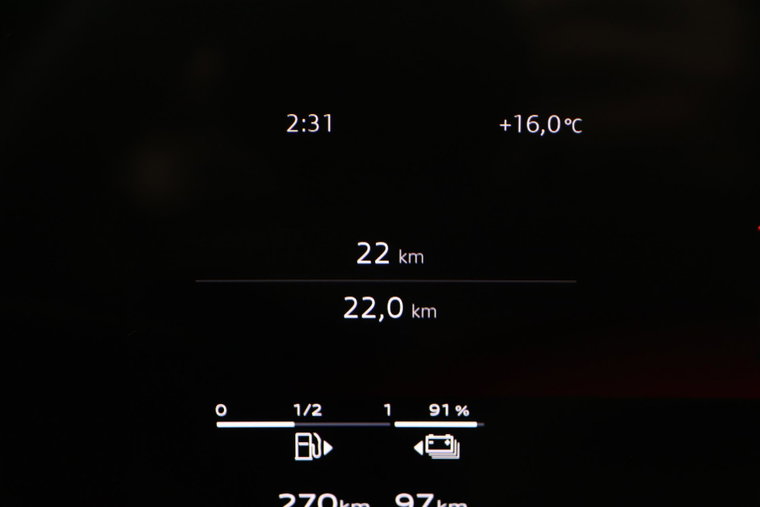 Vehicle Image 21