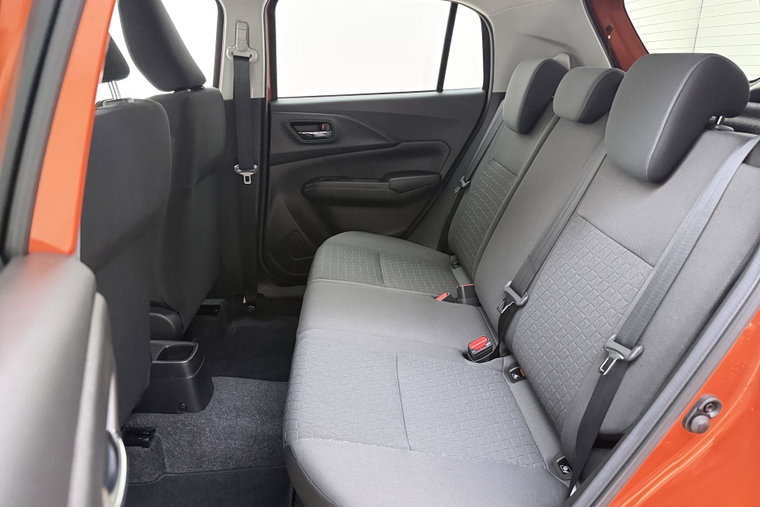 Vehicle Image 18