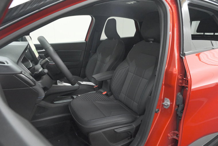 Vehicle Image 23