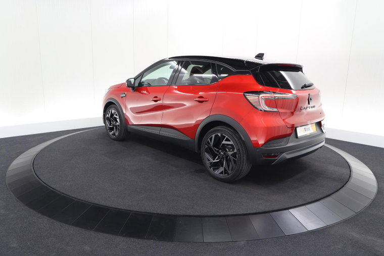 Vehicle Image 28