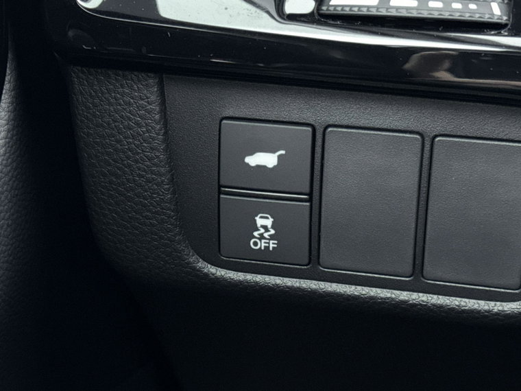 Vehicle Image 28