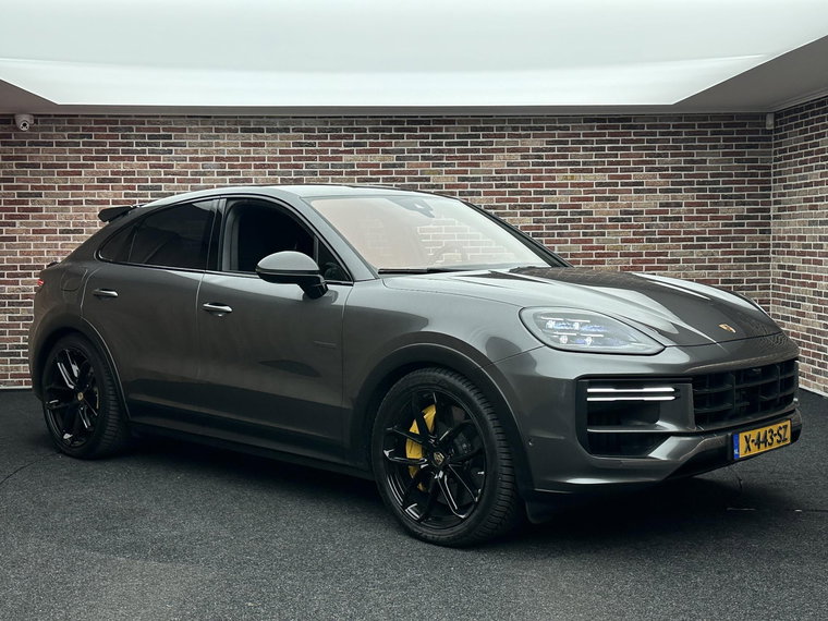 Vehicle Image 36