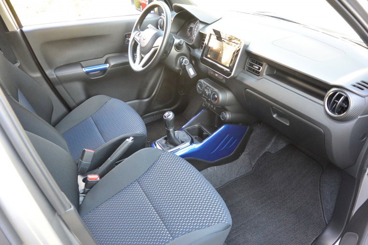 Vehicle Image 23
